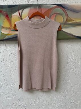 Banana Republic Sleeveless Mock Neck Tank - Light Blush/gold metallic